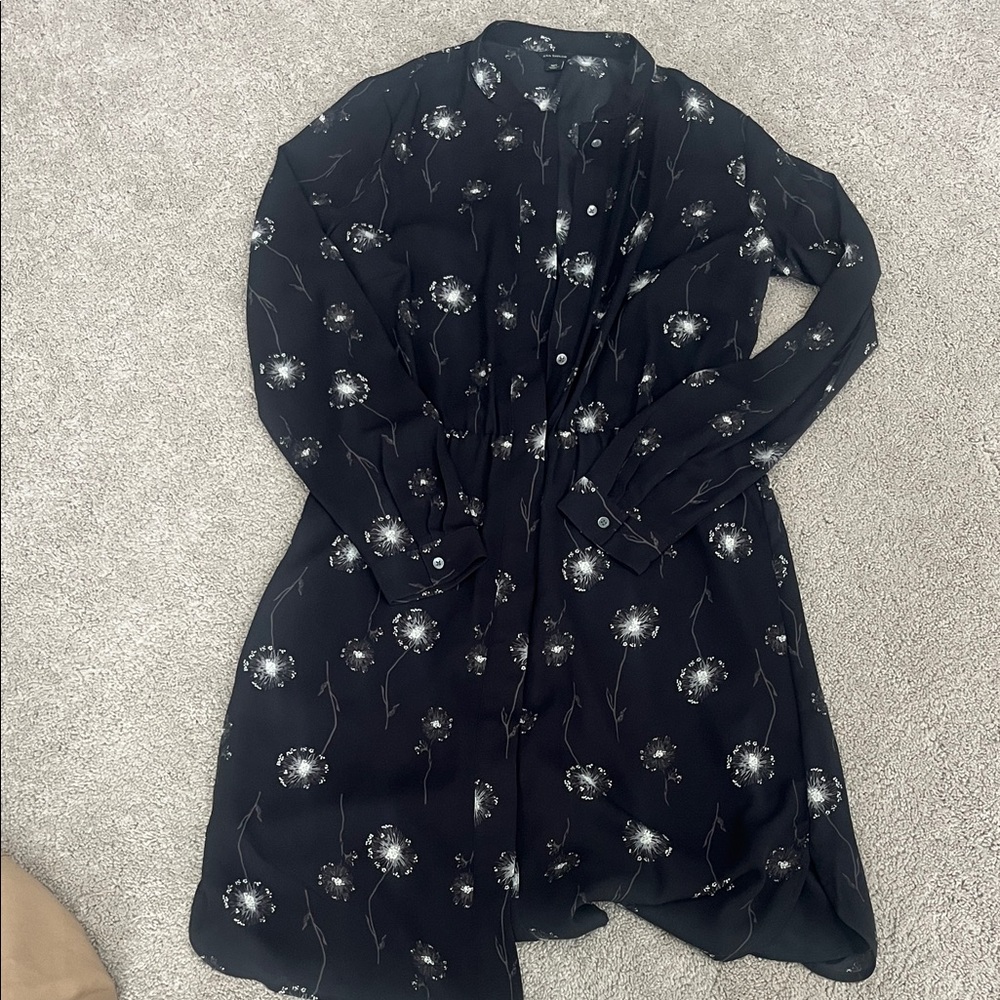 Ann Taylor Black and White Dandelion Floral Long Sleeve Dress